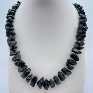 Chunky Black Agate Chip Beaded Necklace 21” Boho Natural Stone